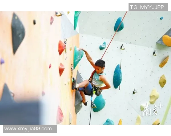 武汉攀岩队的阵地战:探索城市攀岩热潮与团队精神的结合 武汉攀岩队的阵地战:探索城市攀岩热潮与团队精神的结合